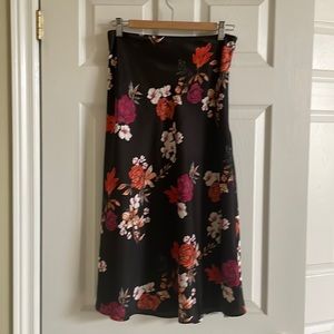 Gentle Fawn midi length satin skirt Sz6